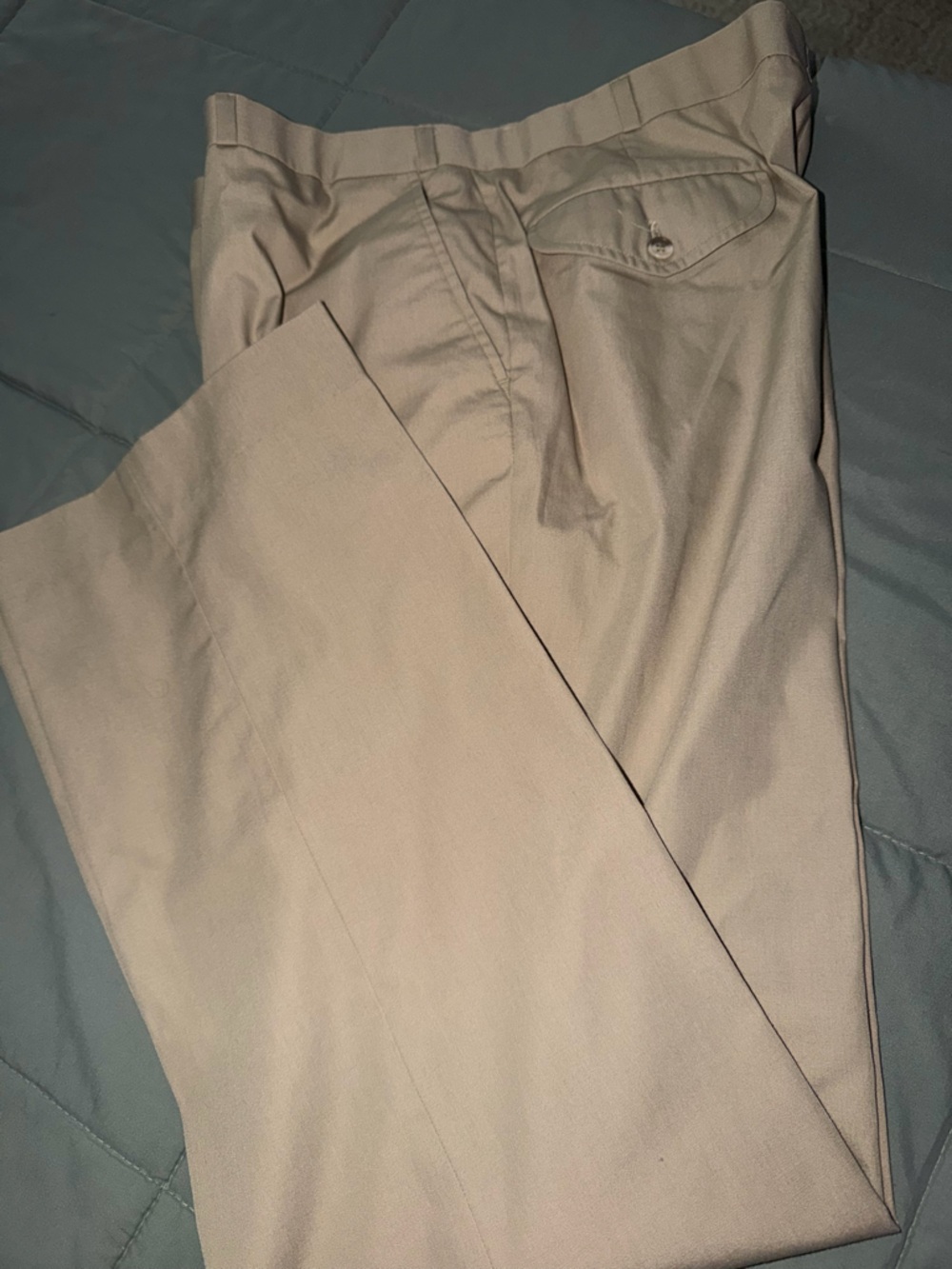 Men’s Orvis khaki color slacks. Size 36
